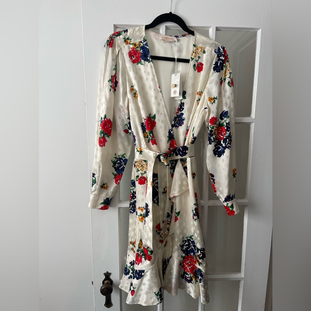 NWT Tory Burch Ivory Tea Rose Printed Silk Wrap Dress Size 8